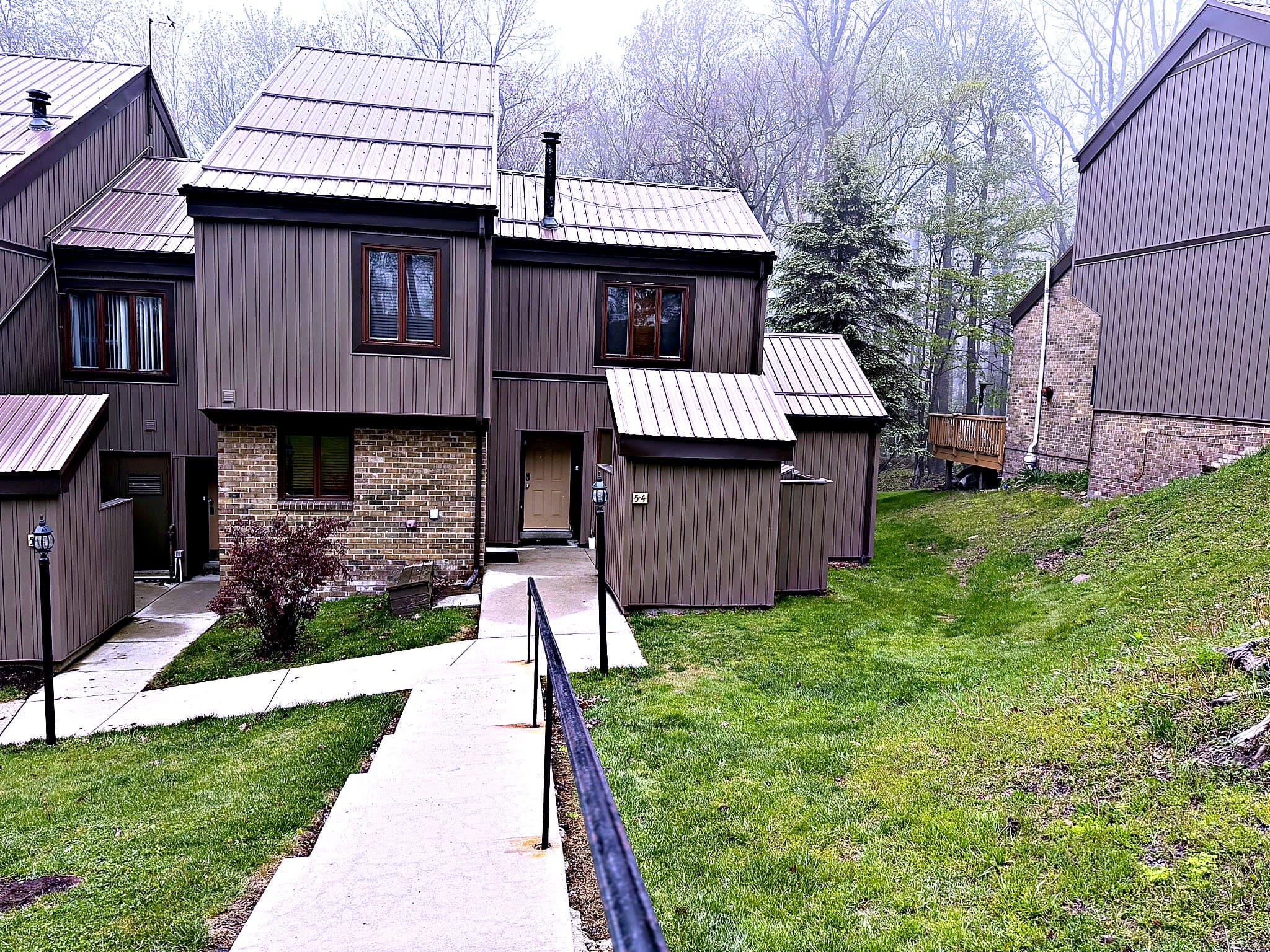 Mountain Haven exterior on the green
